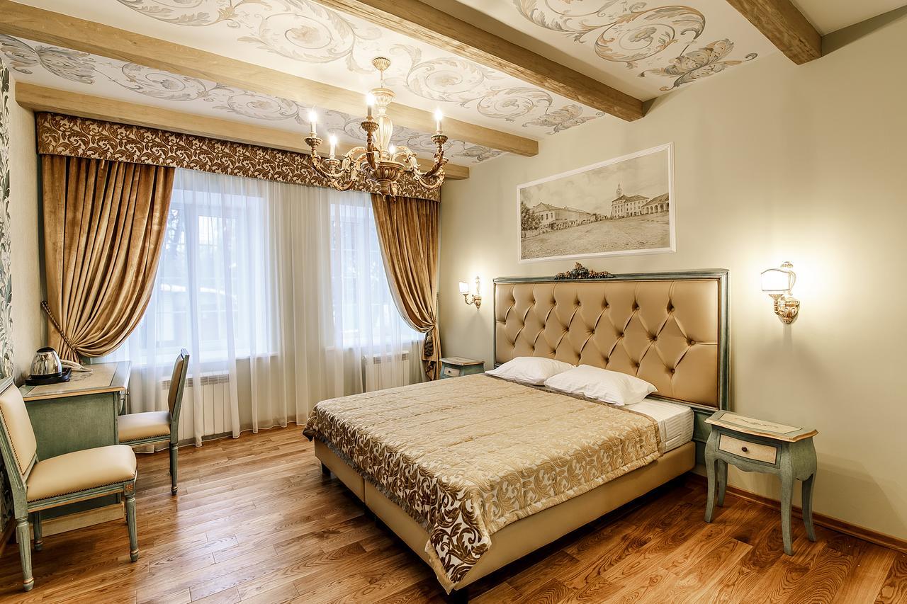 Art Hotel Aleksandrovsky Kostroma Bagian luar foto