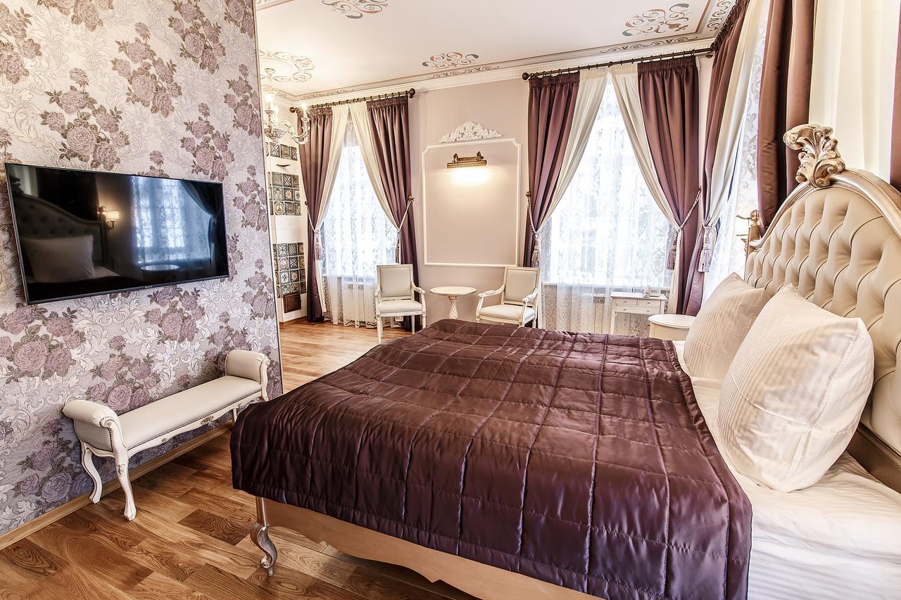 Art Hotel Aleksandrovsky Kostroma Bagian luar foto