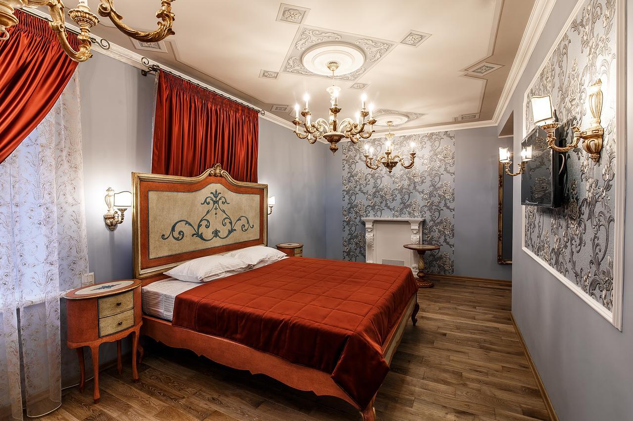 Art Hotel Aleksandrovsky Kostroma Bagian luar foto